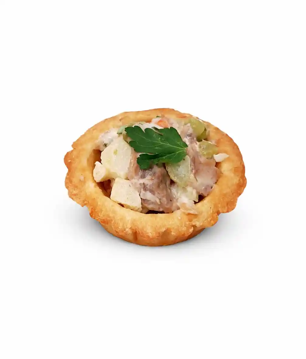 Салат в тарталетке «Мясной»
